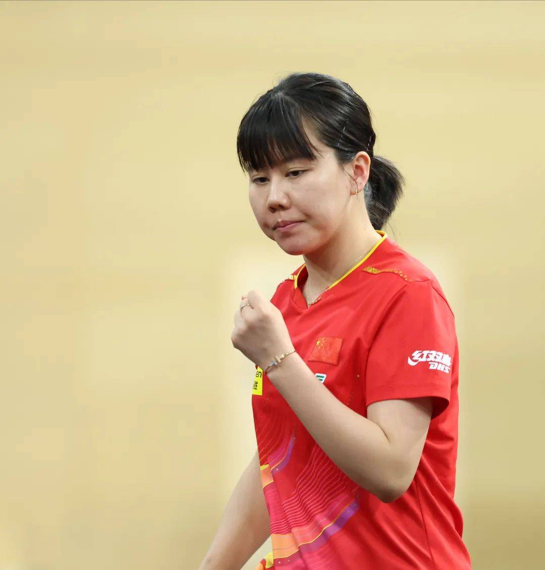 王楚钦、梁靖崑、王艺迪、陈幸同、石洵瑶率先晋级16强 | 多哈世乒赛单打