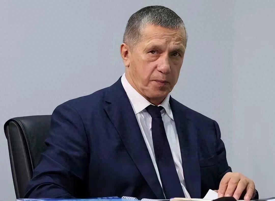 普京向中国发出“特别邀请”！邀中方三个月后赴千岛群岛，共同庆祝二战胜利成果！