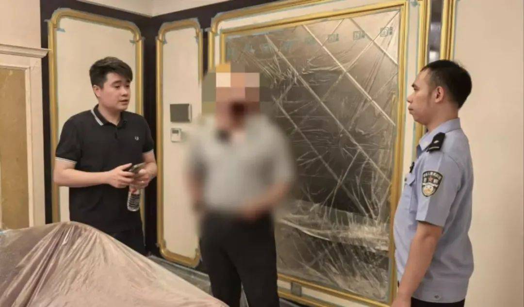 紧急!南宁一男子手机突然被控制,银行卡内有800万元……