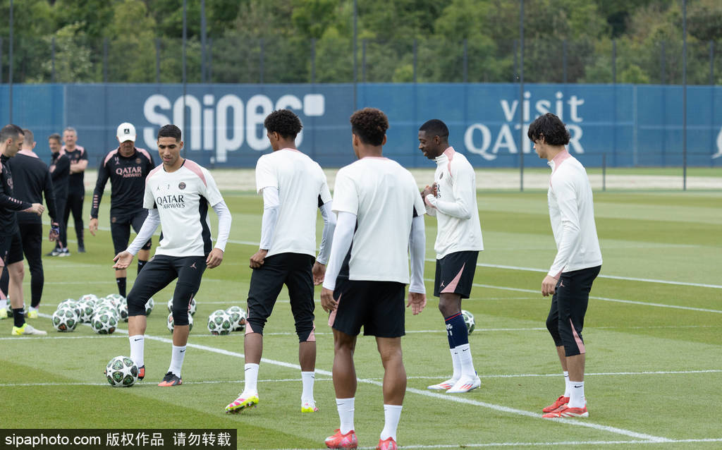 欧冠决赛一边倒？巴黎8星霸榜最佳阵，国米仅3席！劳塔罗真不行？