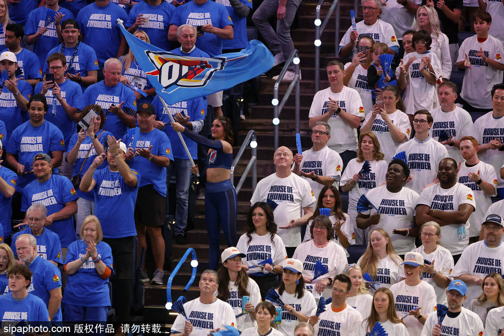 NBA奇迹！雷霆2年从鱼腩到总决赛，前首发求放过：那张照片能删了吗？