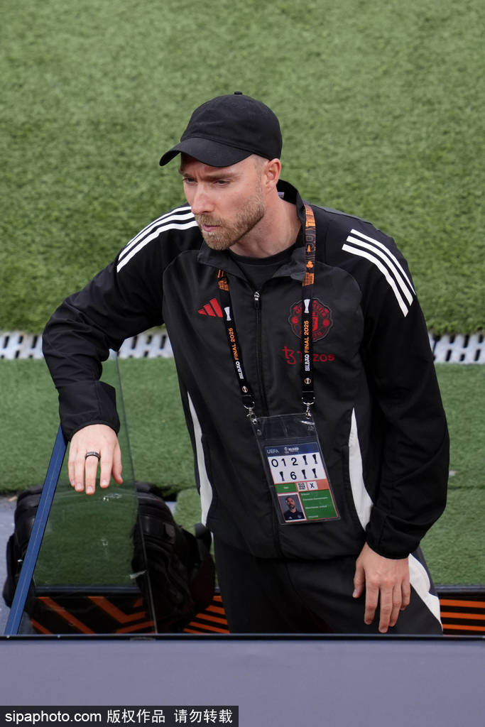 官宣！埃里克森告别曼联，经纪人曝惊人下一站！阿莫林清洗第一刀？