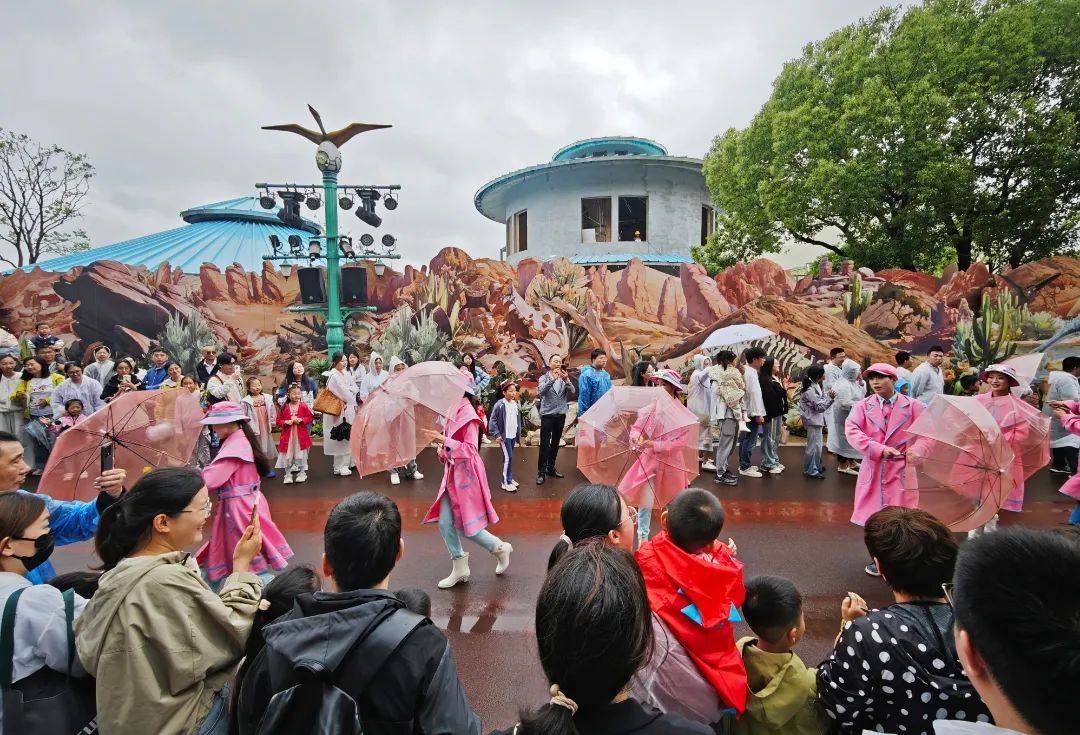 火到上央视!超10万扬州人游常州