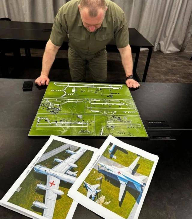 俄导弹百发百中!捣毁乌军“老巢”,316架无人机全被炸成碎片