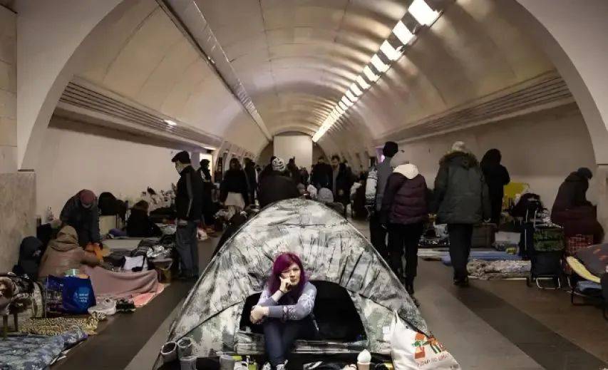 难怪无法“斩首”乌军高官?普京发现不对劲:基辅果然有大秘密