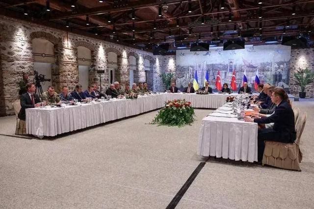 乌八个州全拿下?俄军突袭撕碎乌防线,关键时刻,特朗普做出选择