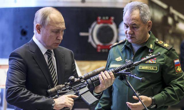 军工装备全线告急,俄罗斯不再留手,地毯式轰炸,乌方急求俄停火