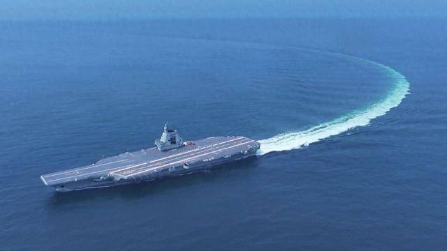 美国卫星拍下,解放军新利器:中美博弈,新的变数出现了?