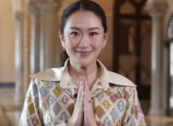 6000多人抗议,泰国王室出手了,不听劝的洪森要有麻烦了