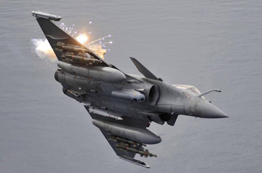 3名阵风飞行员当场阵亡,超250人战死,终于明白印度为何拒绝公布伤亡人数