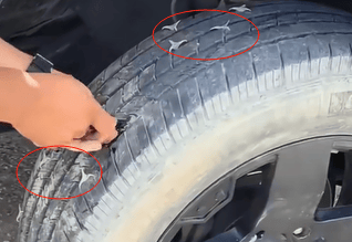 博主称在青甘大环线遭三角钉扎破3车12胎!官方正联合调查