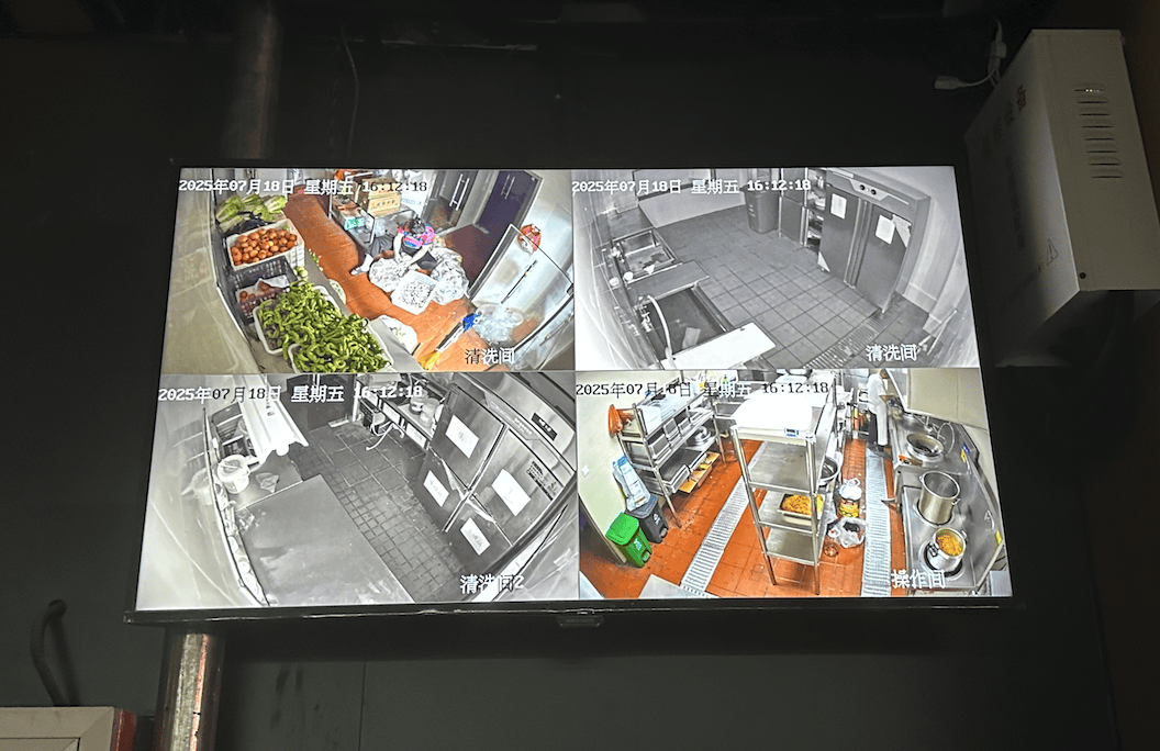 多地规范无堂食外卖,记者探访:有店铺藏身农贸市场,有6家店在一个地址上