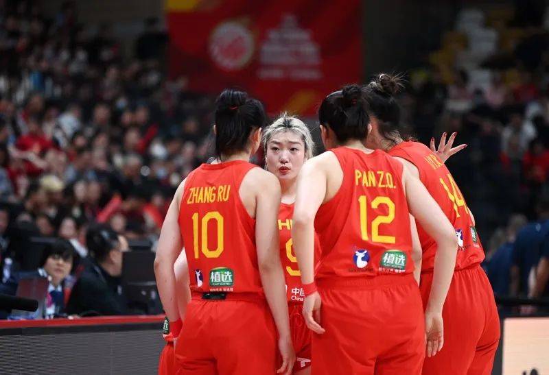 宫鲁鸣可以靠谁?