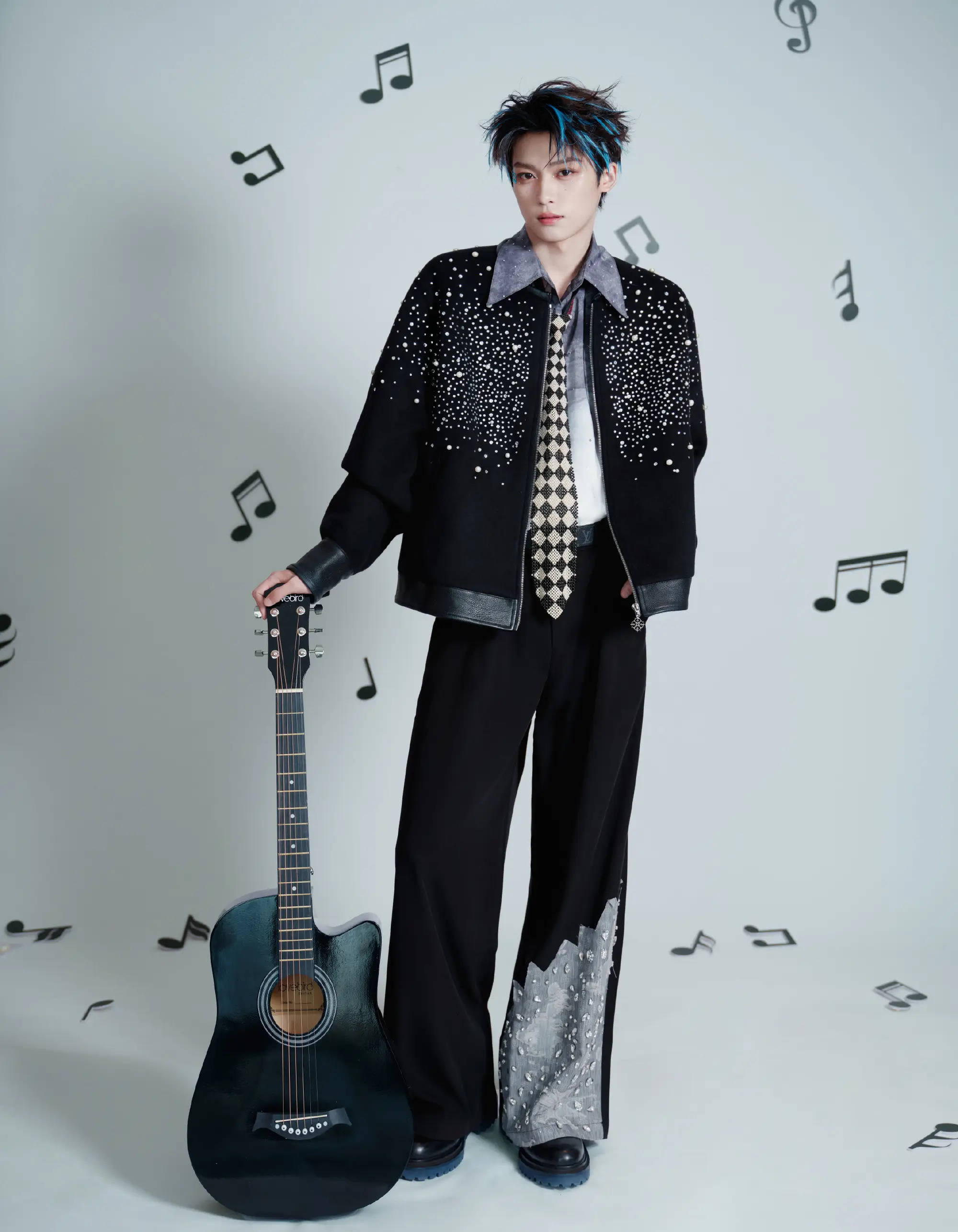 梓渝发文承认恋情处理不当并向女方道歉!经纪人发朋友圈回应