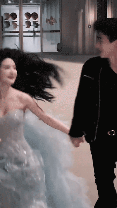 内娱剧宣彻底疯狂:张予曦毕雯珺当众接吻杨超越丁禹兮痛哭流涕