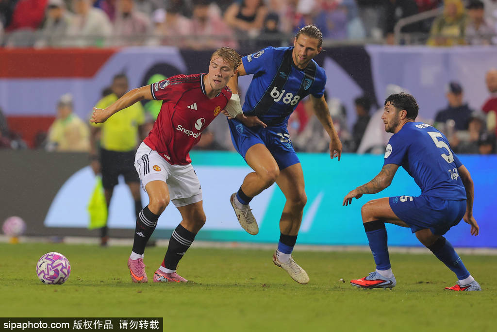 曼联夏季系列赛收官战：布莱恩·姆贝乌莫与梅森·芒特闪耀全场