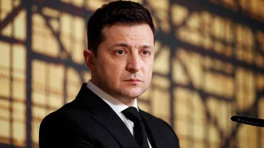 泽连斯基呼吁推翻普京,让俄罗斯不再有威胁,西方国家鸦雀无声