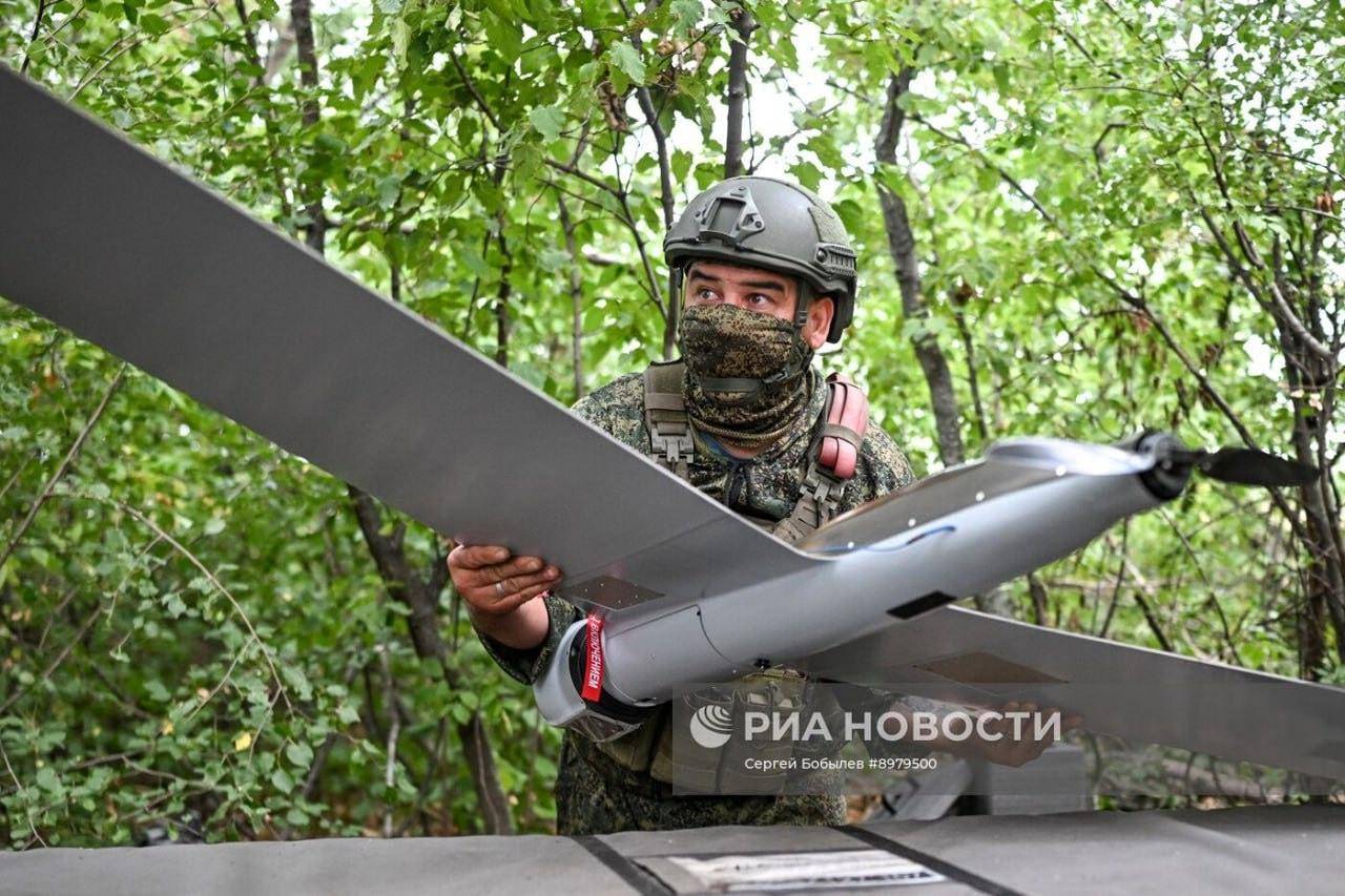 乌军在恐慌中逃跑了,俄军一枚导弹炸死115人,台湾省雇佣兵阵亡