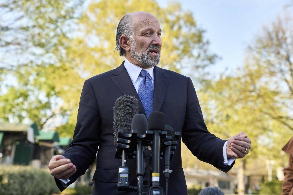 美国拉黑15家中企,中方趁热打铁,48小时内,祭出一道稀土王牌!