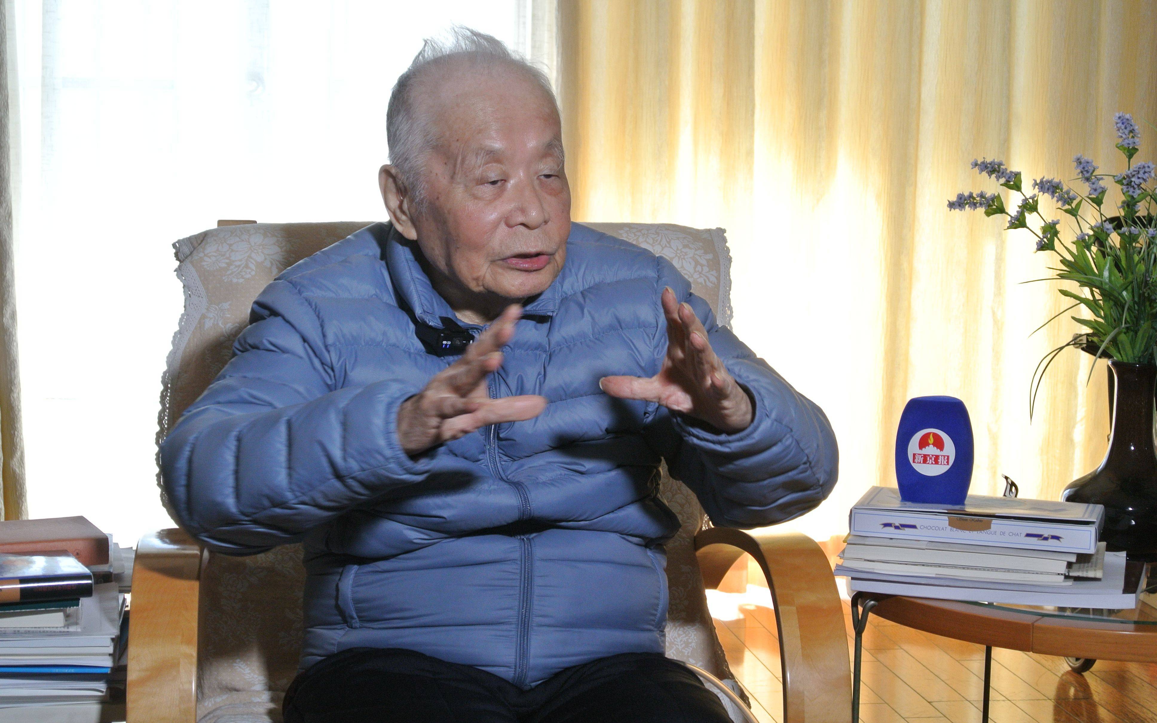 98岁院士何祚庥回忆杨振宁：我在做学生时就听过杨先生大名