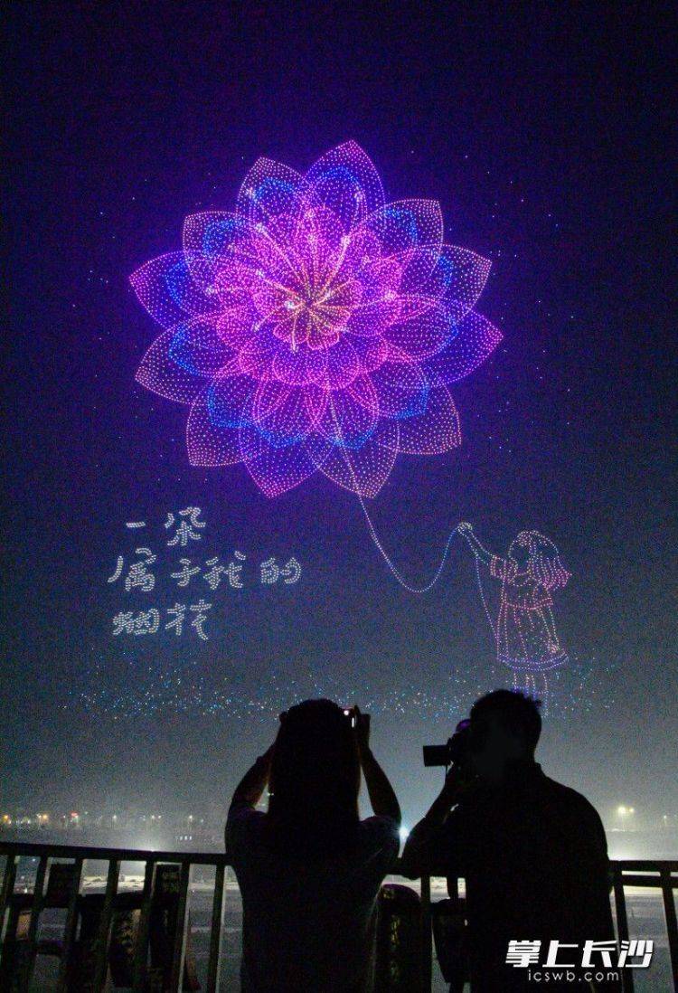 湖南浏阳烟花斩获两项吉尼斯世界纪录