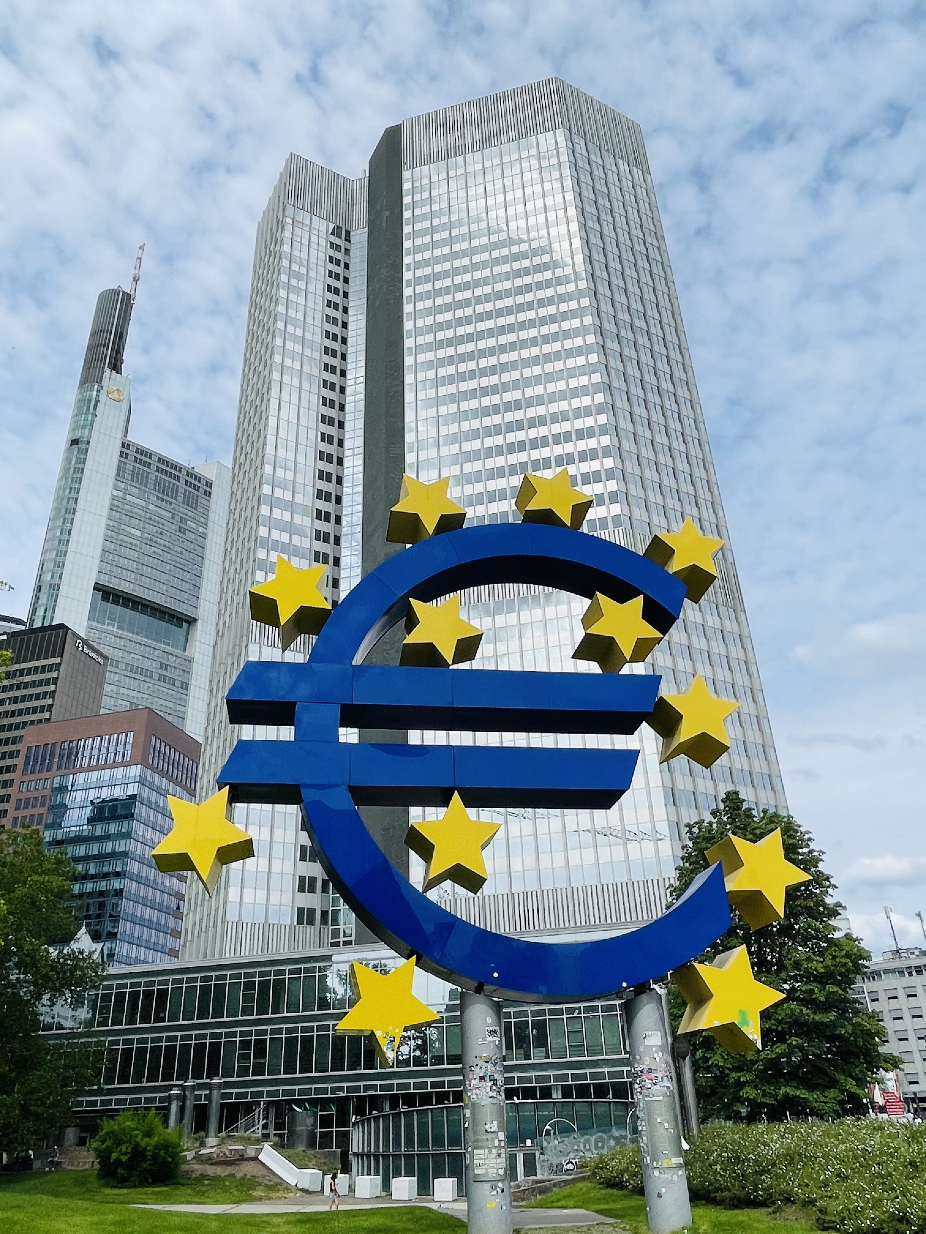 银行货币(银行货币兑换需要身份证吗) 银行货币(银行货币兑换需要身份证吗)